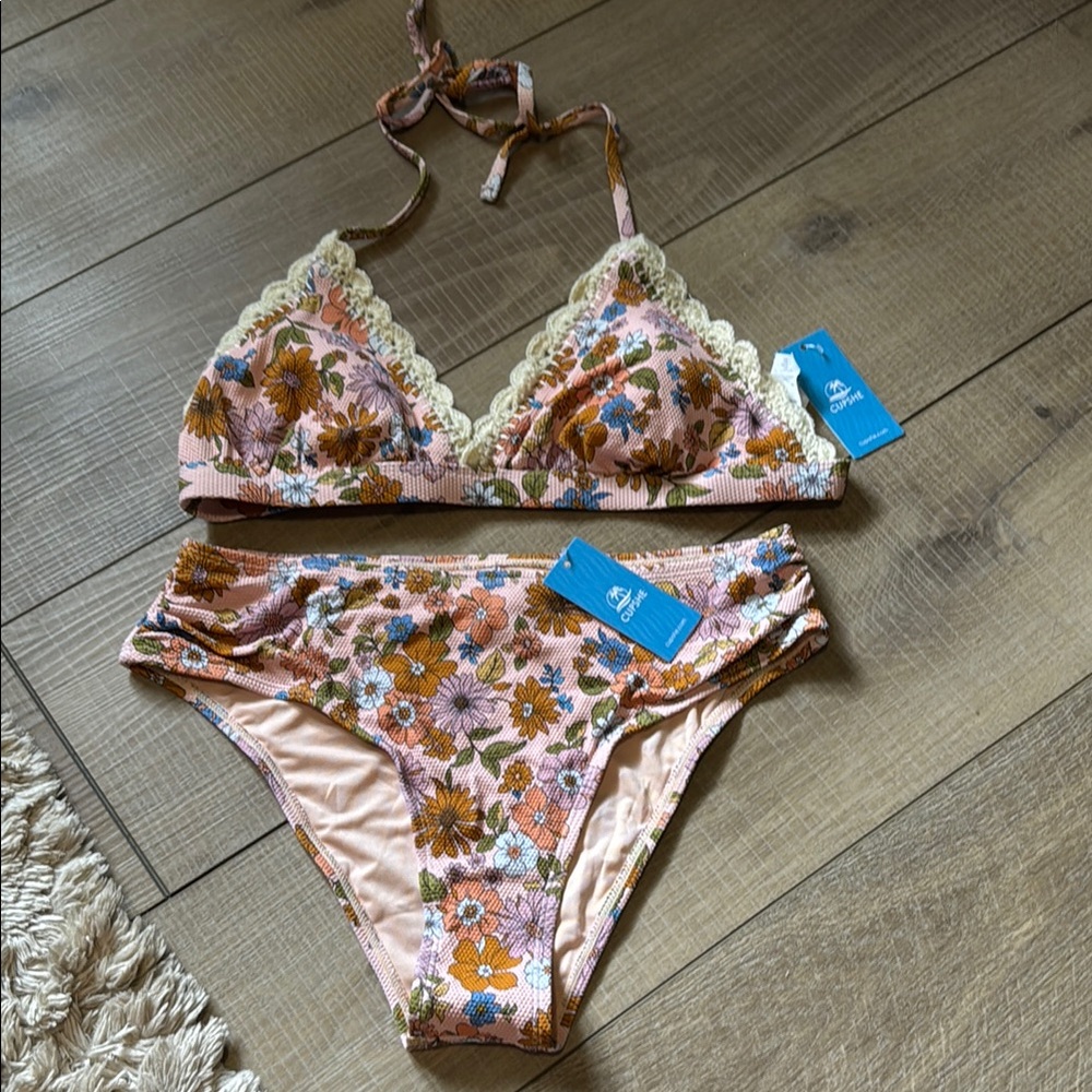 Cupshe Pink and Cream Lace Trim Bikini 2 piece swimsuit large medium